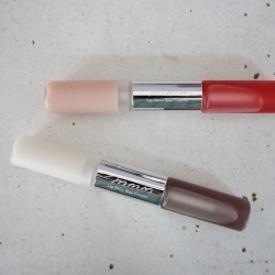 ＼唇の「血色感」を調節！／1本の「リップグロス」でどんな口紅も似合うように♪