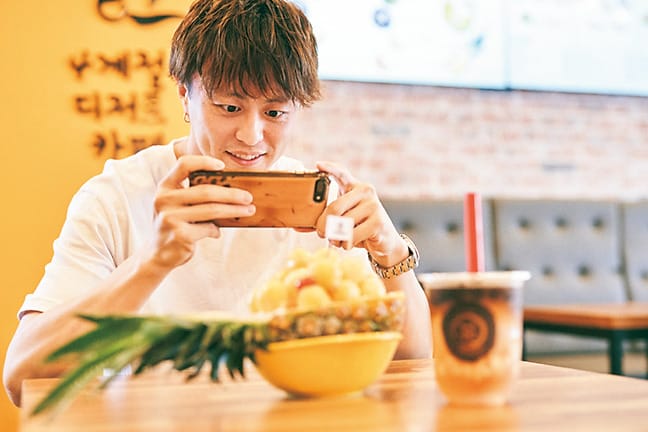 ツイッターで話題の「りょうくんグルメ」ってどんな人？素顔＆イチオシ映えグルメを大公開！