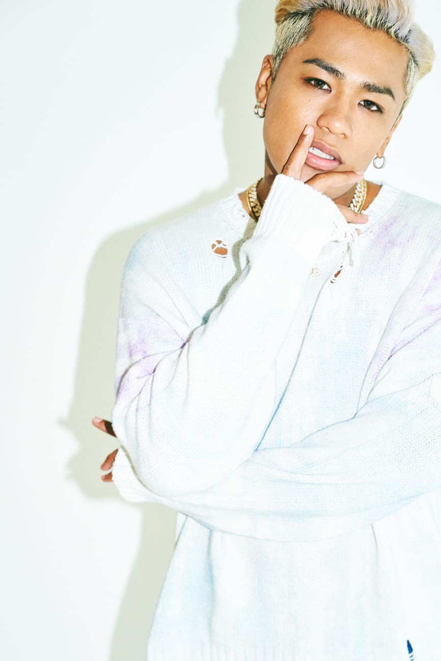 三代目JSB エリープロデュースルームシューズ 3代目J SOUL BROTHERS・ELLYがソロ活動”CrazyBoy”の初シングルに込めた