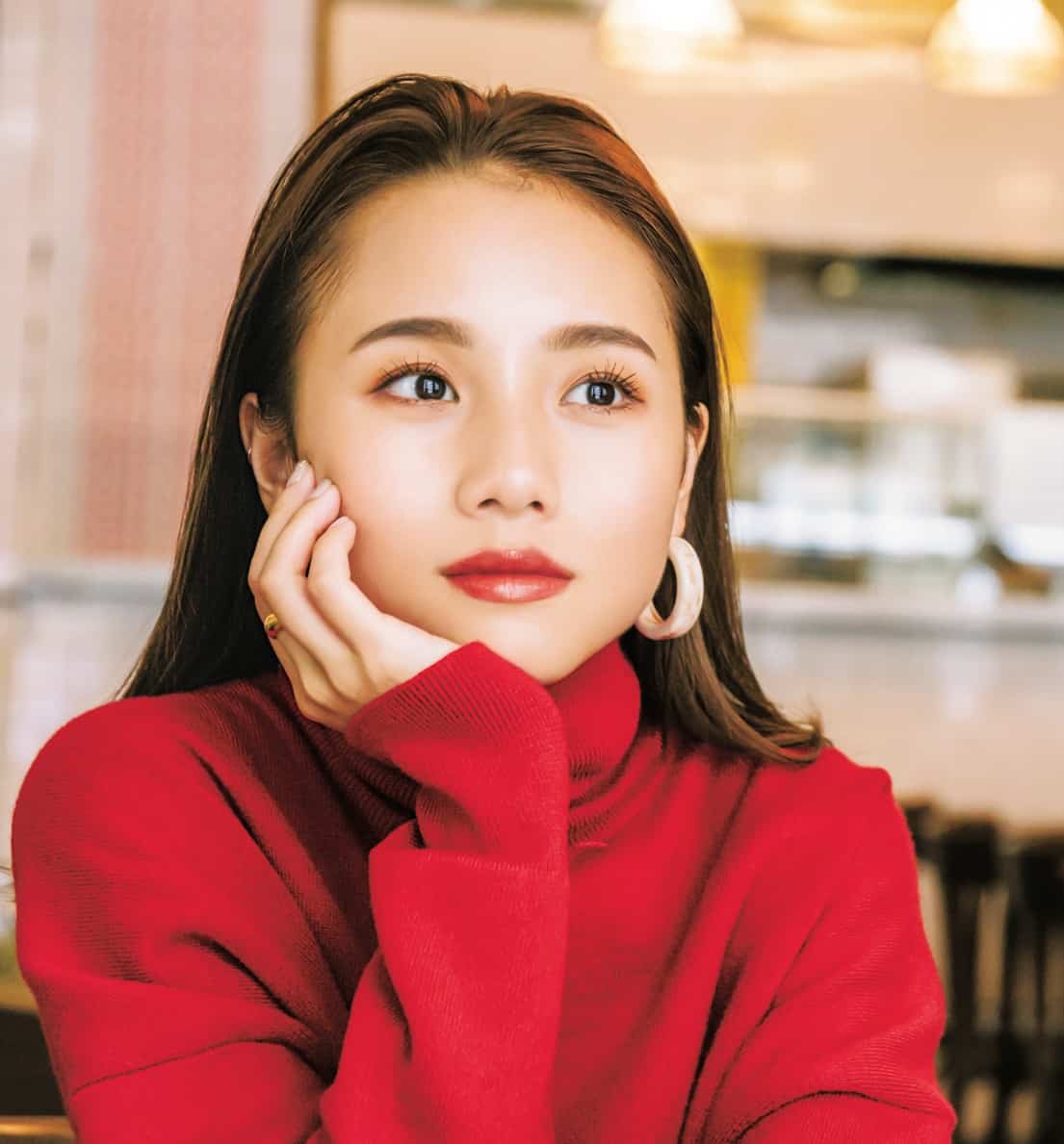 SNSの総フォロワー数は66万人越え！伊原葵ちゃんの素顔に迫る♡