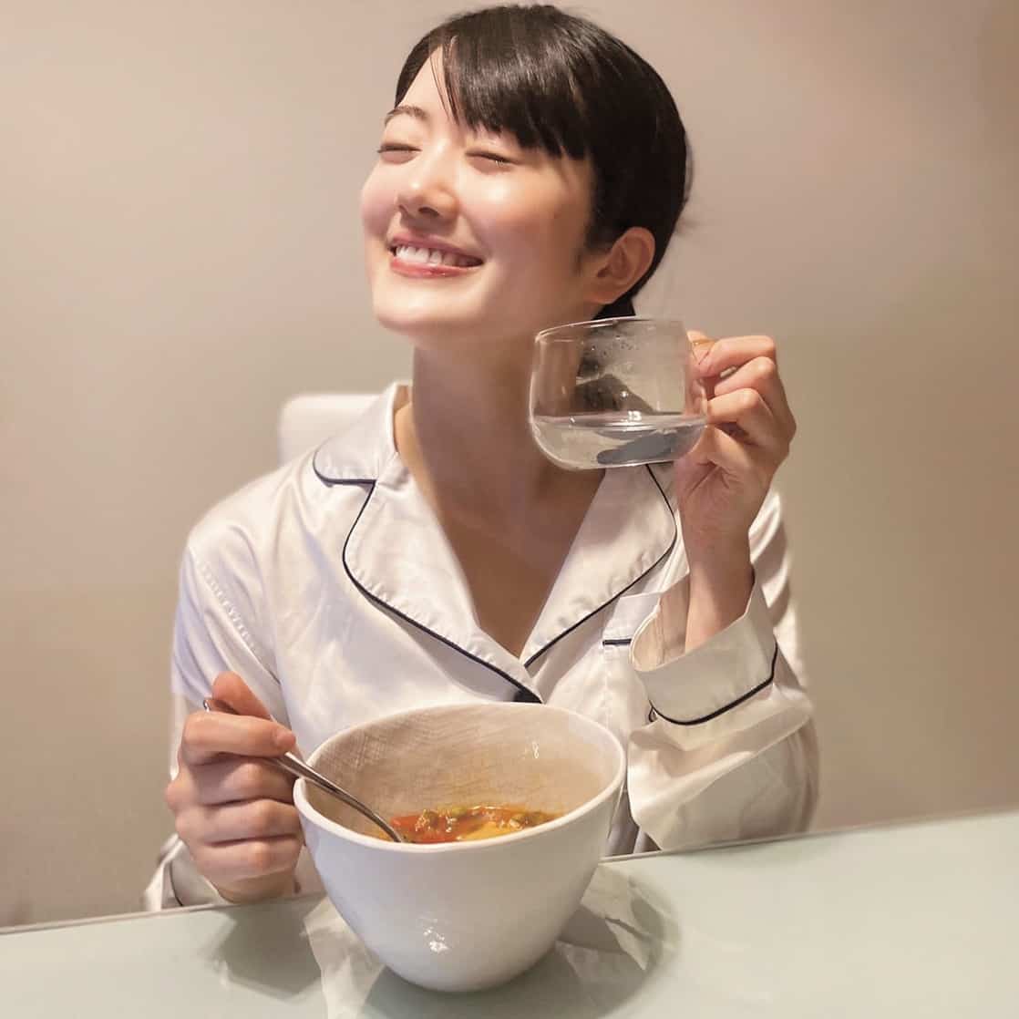 樋口日奈会員限定　全部買いセット DMA-ひなちま_7-2.jpg