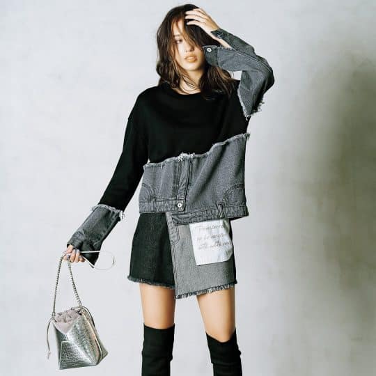 【動画付き】ストリート派にイチオシ。デニムonデニムの着こなし術をJJモデル菊川リサが伝授。