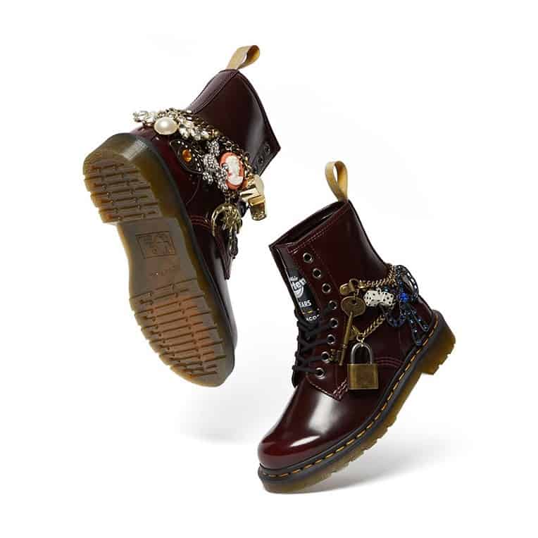 【最終お値下げ❕】Dr. Martens × MarcJacobs コラボブーツ DR. MARTENS X MARC JACOBS コラボレーションデザインのブーツが