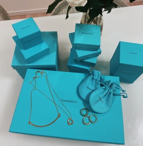 Tiffany 最高級品 プレゼントに、自分へのご褒美に Tiffany 最高級品 プレゼントに、自分へのご褒美に Tiffany & Co