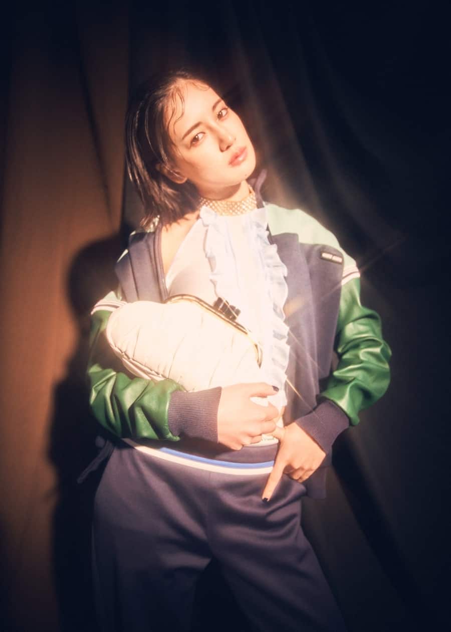 J7130 美品 ミュウミュウ Y2Kアーカイブ ストライプスーツ ブラック44 J7130 美品 ミュウミュウ Y2Kアーカイブ ストライプスーツ ブラック44