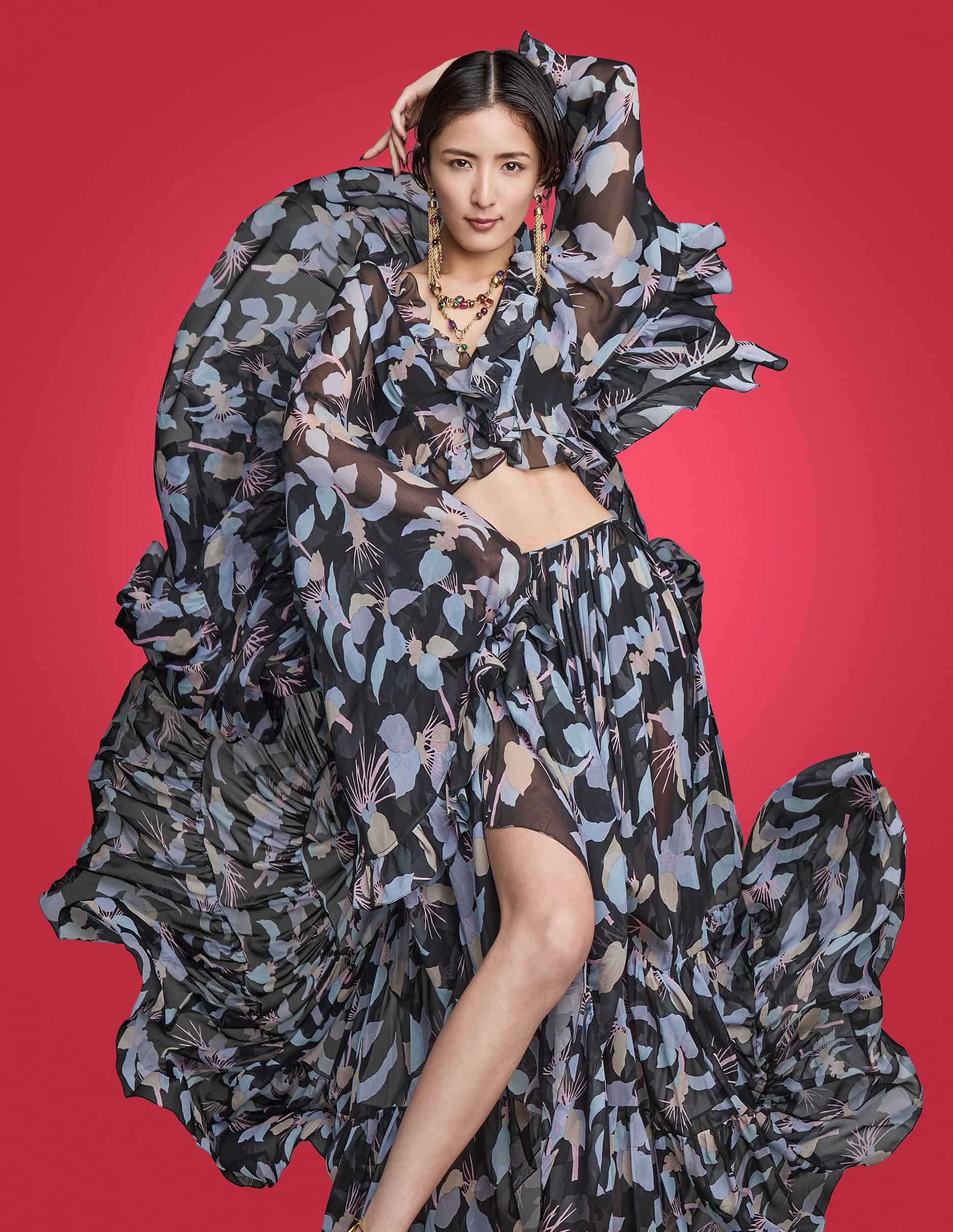 JJ創刊50周年／歴代専属モデル】藤井萩花が50周年キービジュアル撮影に