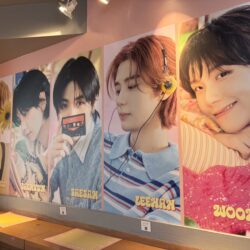 【BOYNEXTDOOR／ボーイネクストドア】春の世界観にときめく♡ 限定カフェの絶品フード＆映え空間をチェック！