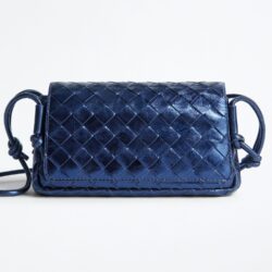 【BOTTEGA VENETA／ボッテガ・ヴェネタ】2026年を締めくくるにふさわしいスモールレザーグッズがかわいい！