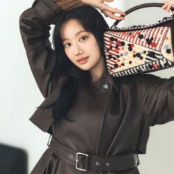 【LOEWE／ロエベ】せっかくレザーをとりいれるなら、差がつくデザインでアップデート